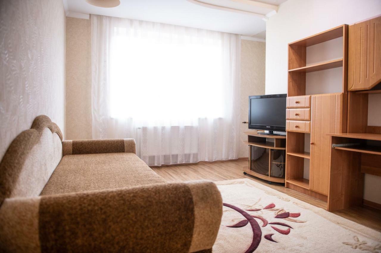 Затишна Оселя Apartment Mizhhirya  Ngoại thất bức ảnh