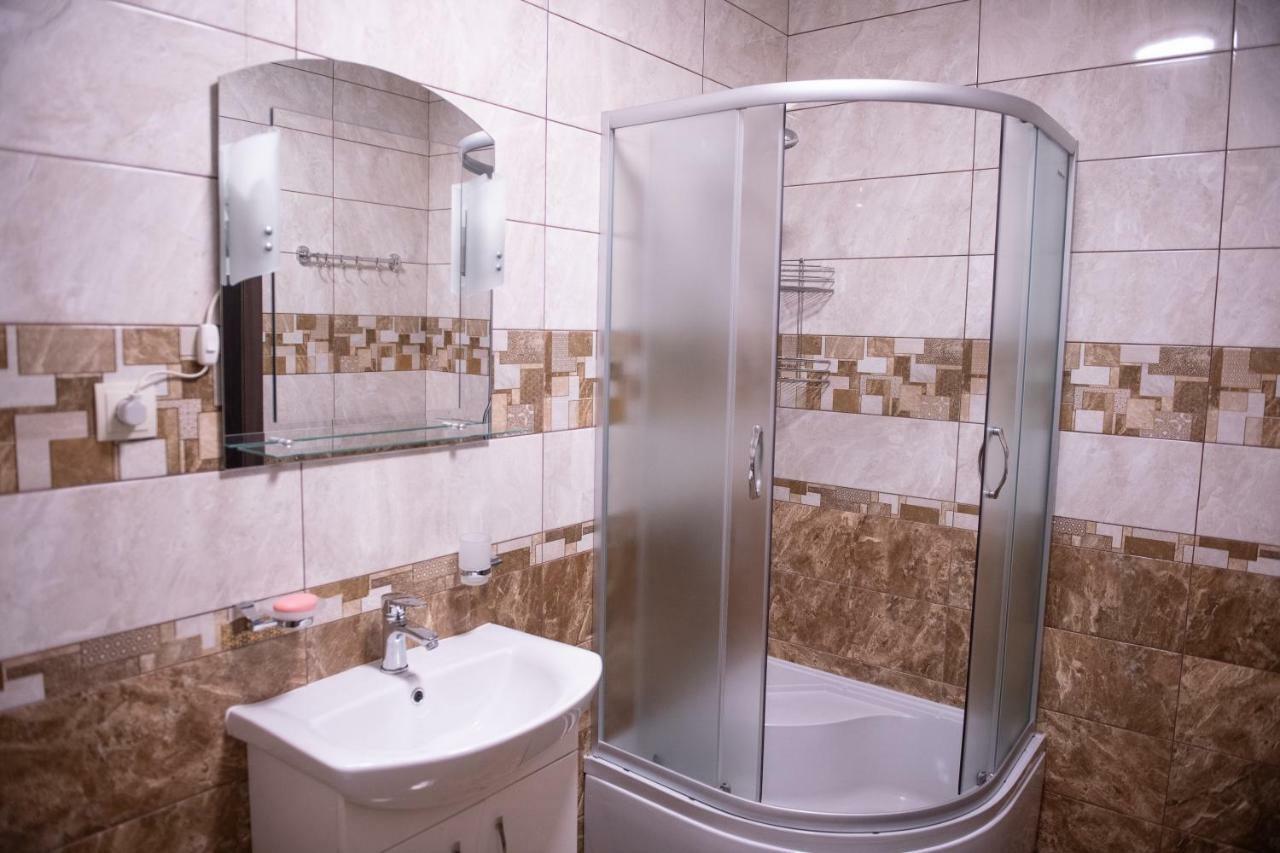 Затишна Оселя Apartment Mizhhirya  Ngoại thất bức ảnh
