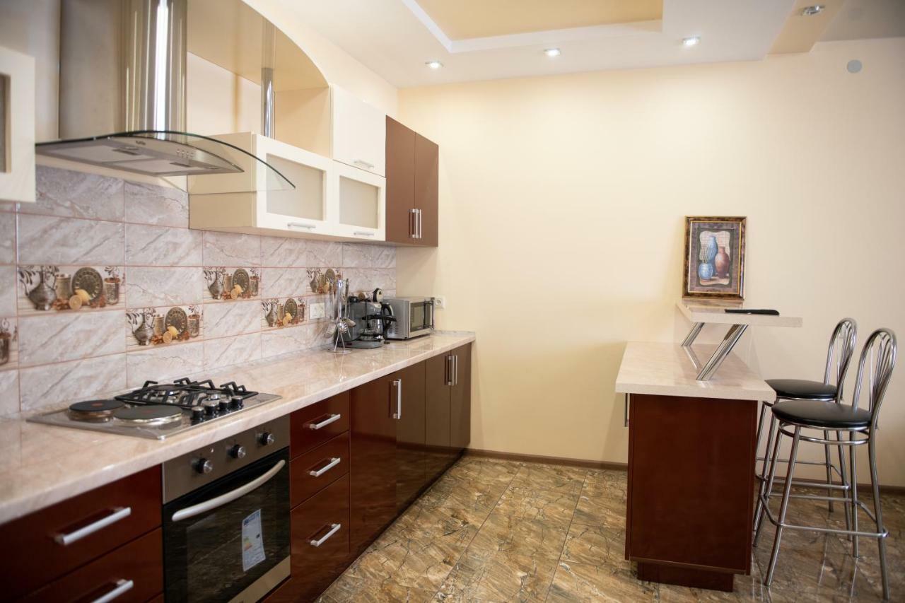 Затишна Оселя Apartment Mizhhirya  Ngoại thất bức ảnh