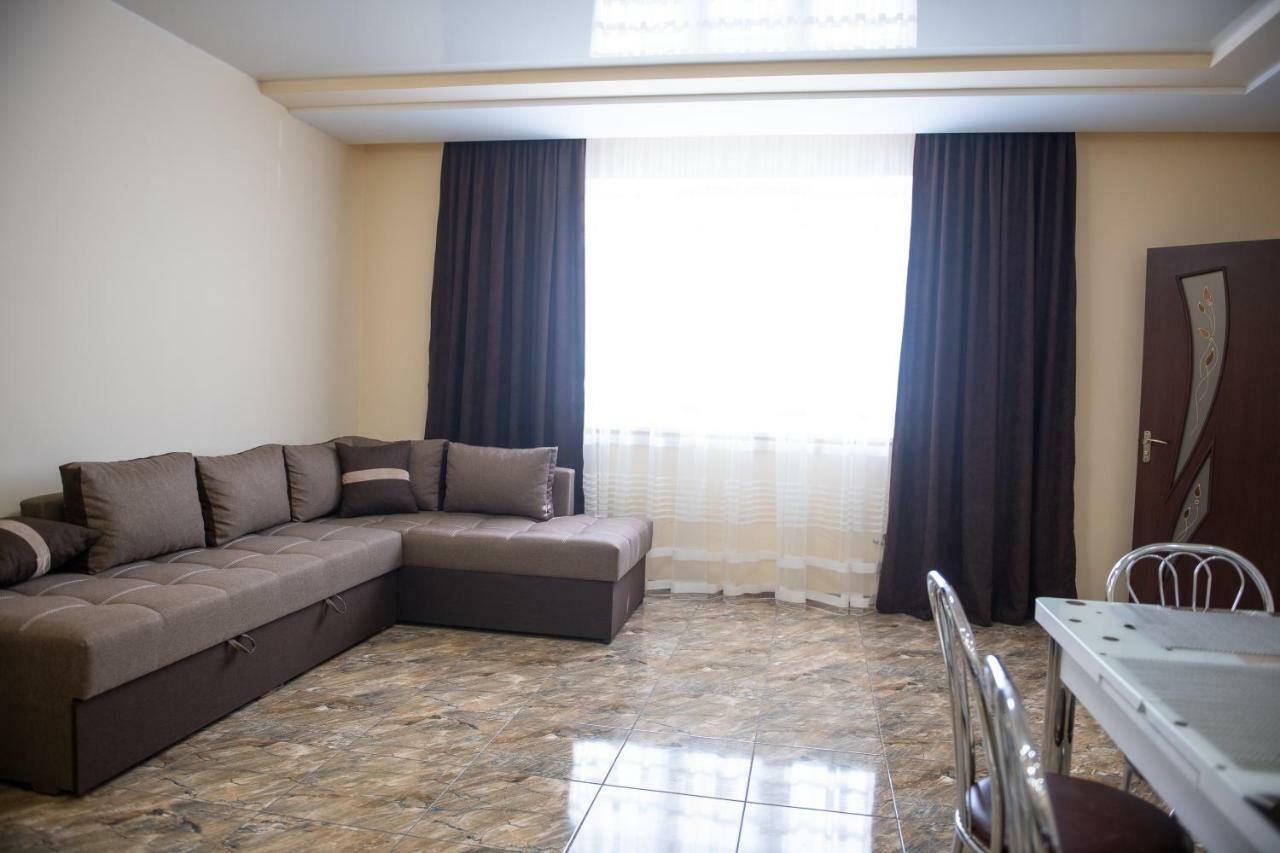 Затишна Оселя Apartment Mizhhirya  Ngoại thất bức ảnh