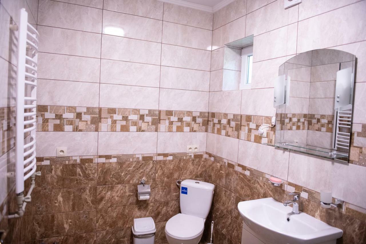 Затишна Оселя Apartment Mizhhirya  Ngoại thất bức ảnh